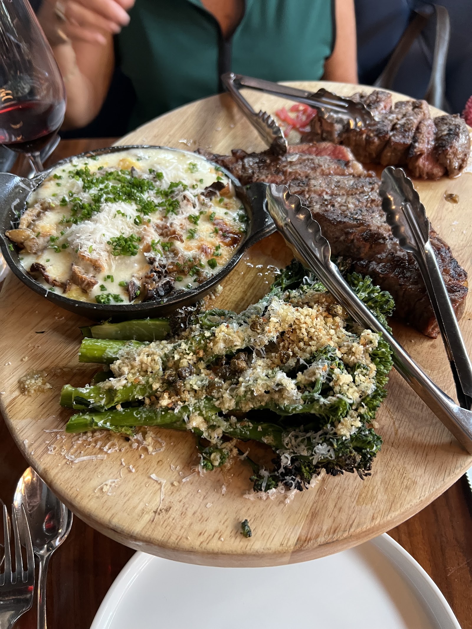 Enzo Steakhouse & Bar photo 3