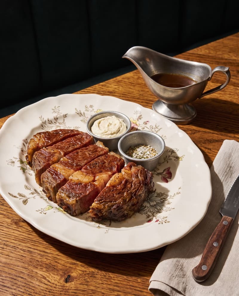 4 Charles Prime Rib photo 3